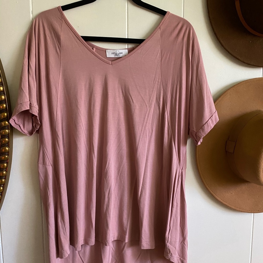 Carly Jean Los Angeles boyfriend tee